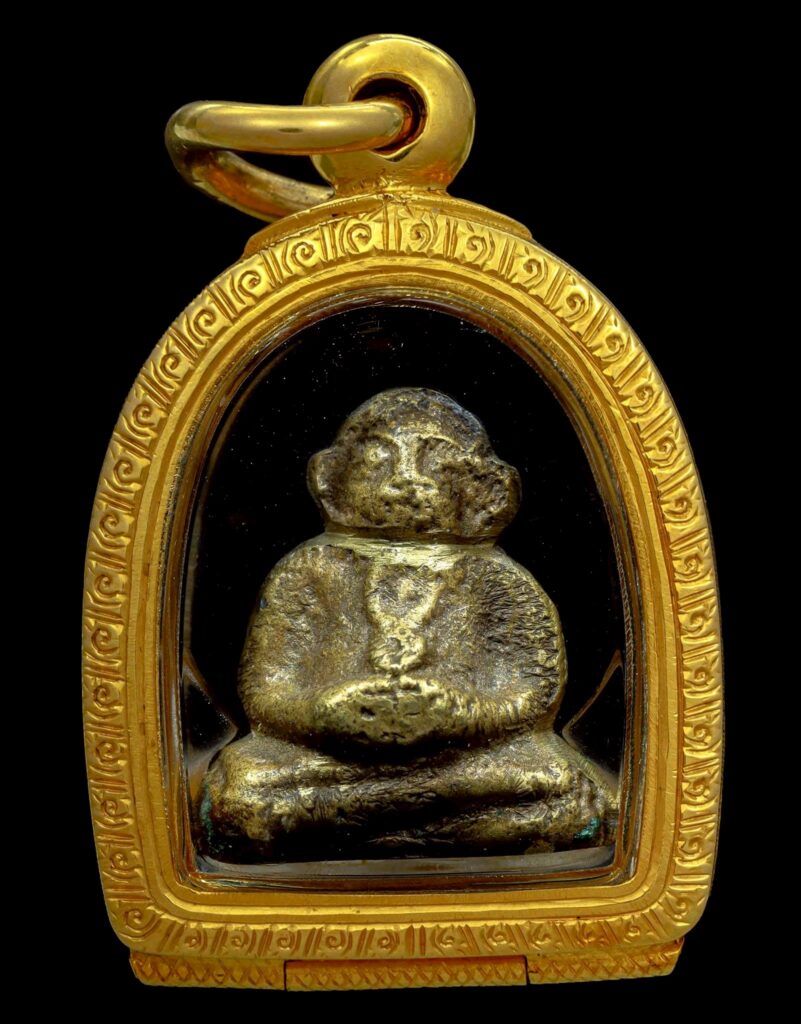 พระสังข์กระจายอาจารย์ดิษฐ์ พิมพ์เล็กรุ่นแรกบล็อกตาขีด ปี2485